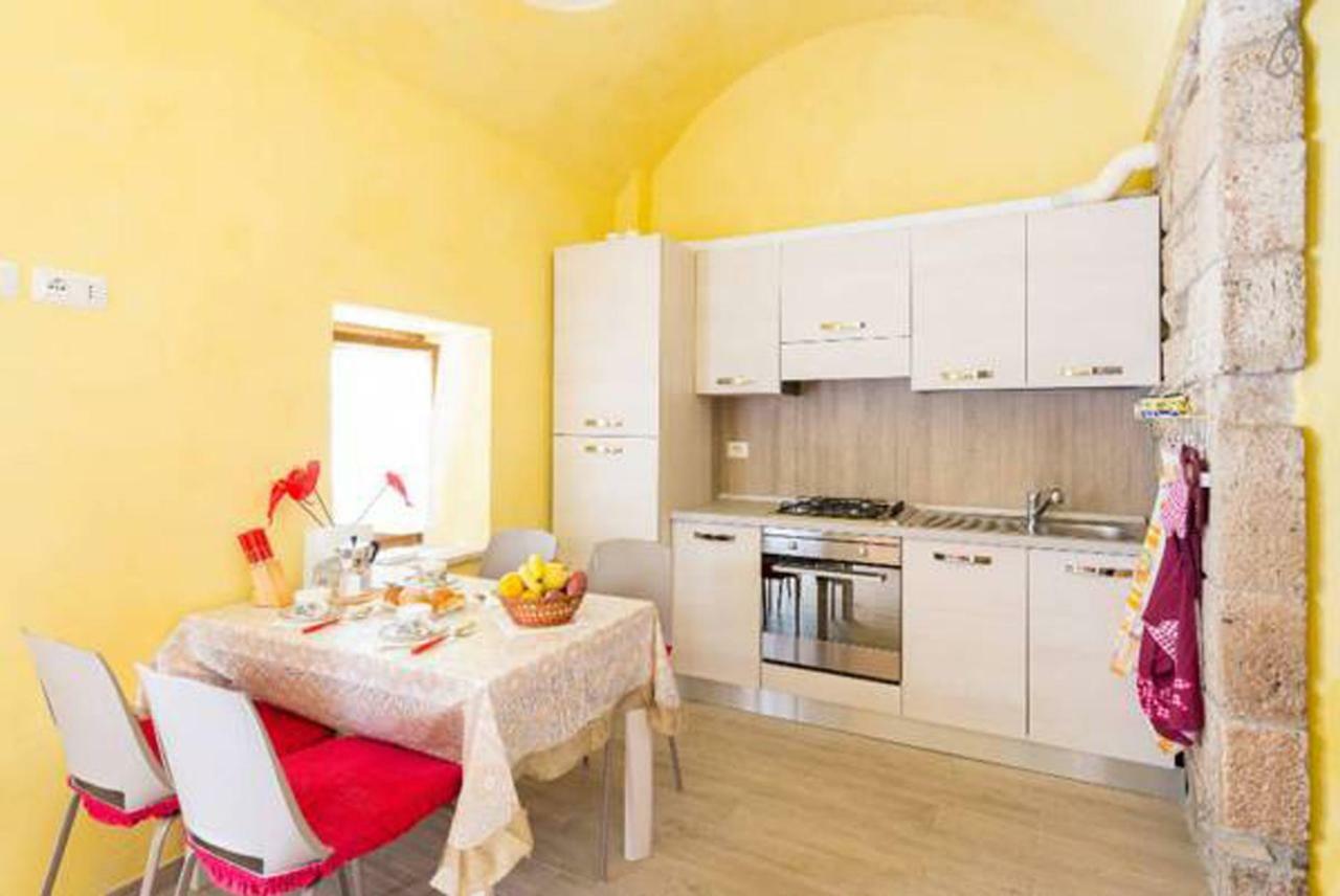 Maisonrua' Bed & Breakfast Ascoli Piceno Bagian luar foto